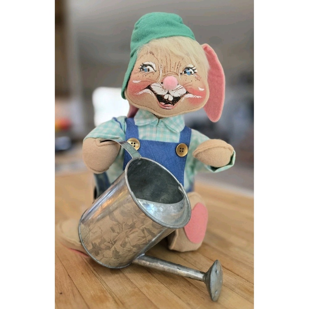 NWT VTG 1999 Annalee Boy 10" SZ M Bunny Watering Can‎ Spring Easter Doll RTL $52